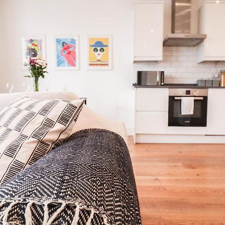 Modern & Spacious 1 Bedroom Clapham Junction Flat Londres Exterior foto